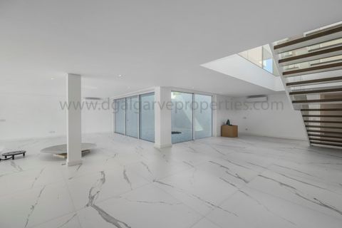 Villa i Almancil, Faro, Almancil - € 4.995.000 | Ref: DG3857 - foto 31