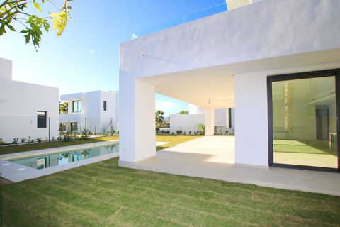 Villa a Rio Real, Malaga, Rio Real - € 2.300.000 | Ref: DPIe11472 - foto 8