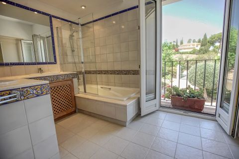 Villa i Sotogrande, Cadiz, Sotogrande - € 1.200.000 | Ref: DPIe26399 - foto 34