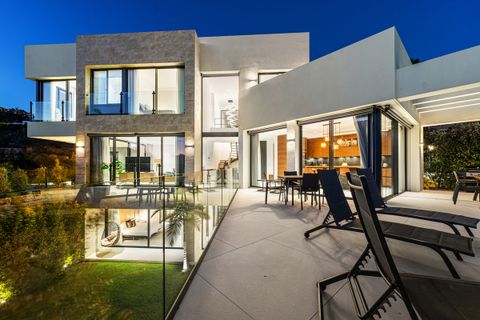 Villa i Benahavis, Malaga, Benahavis - € 2.100.000 | Ref: DPIe34761 - foto 24