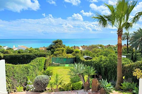 Villa a Estepona, Malaga, Estepona - € 730.000 | Ref: DPIe15877 - foto 3