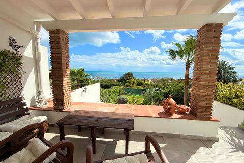 Villa a Estepona, Malaga, Estepona - € 730.000 | Ref: DPIe15877 - foto 6