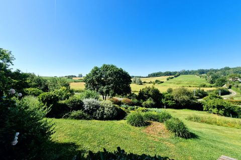 Villa a Lauzun, Lot-et-Garonne, Lauzun - € 689.000 | Ref: BVI81009 - foto 2