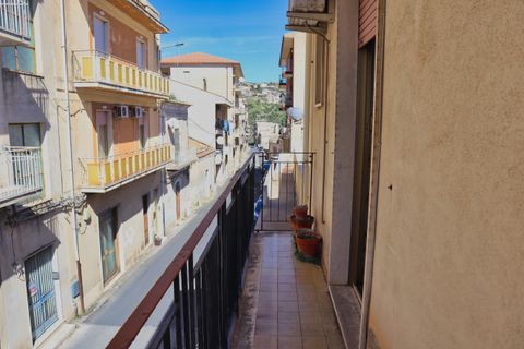 Lejlighed i Modica, Ragusa, Modica - € 140.000 | Ref: V003209 - foto 44