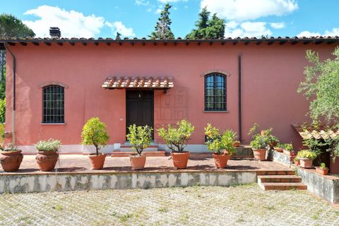 Villa i Lucca, Lucca, Lucca - € 750.000 | Ref: IA04045 - foto 1