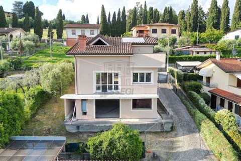 Villa i Lucca, Lucca, Lucca - € 325.000 | Ref: IA04055 - foto 2