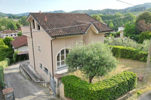 Villa i Lucca, Lucca, Lucca - € 325.000 | Ref: IA04055 - foto 5