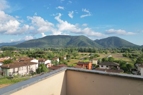 Villa i Lucca, Lucca, Lucca - € 325.000 | Ref: IA04055 - foto 18