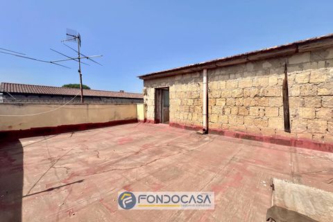 Erhvervsejendom i Sant'Antimo, Naples, Sant'Antimo - € 220.000 | Ref: via garigliano - foto 18