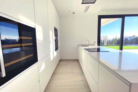 Villa i Finestrat, Alicante, Finestrat - € 850.000 | Ref: HO700060 - foto 8