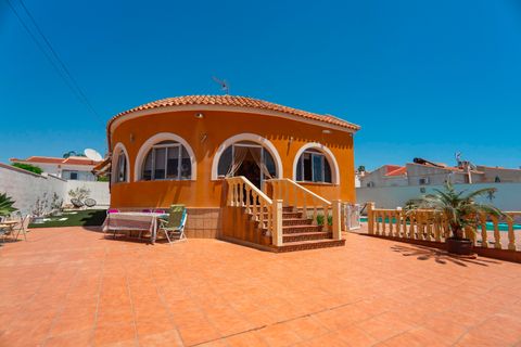 Villa a Ciudad Quesada, Alicante, Ciudad Quesada - € 415.000 | Ref: 016 - foto 8