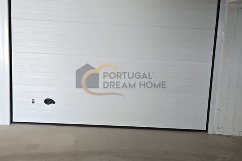 Garage i Albufeira, Faro, Albufeira - € 44.000 | Ref: CM121 - foto 3