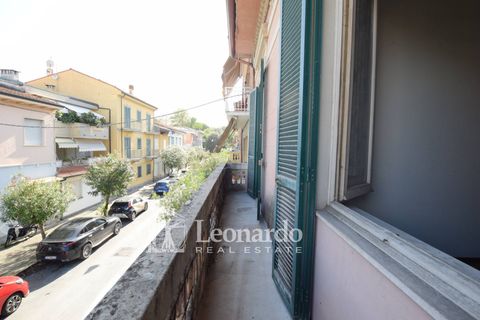 Villa a Viareggio, Lucca, Viareggio - € 820.000 | Ref: REA508 - foto 27