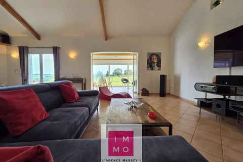Villa a Tarbes, Hautes-Pyrenees, Tarbes - € 400.000 | Ref: 660 - foto 28