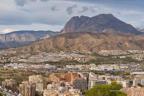 Villa i Polop, Alicante, Polop - € 638.650 | Ref: N-6759104 - foto 11