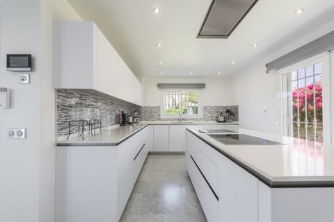 Villa a Marbella, Malaga, Marbella - € 2.200.000 | Ref: PANR-14950 - foto 7