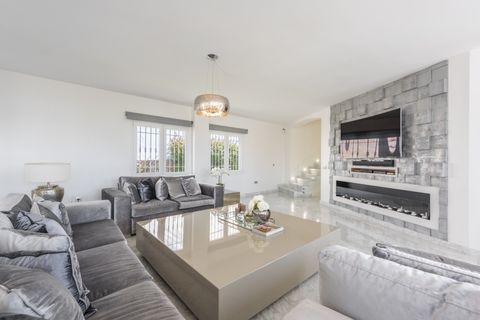 Villa a Marbella, Malaga, Marbella - € 2.200.000 | Ref: PANR-14950 - foto 34