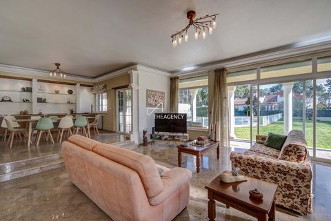 Villa i Almada, Setubal, Almada - € 1.250.000 | Ref: TAPT01-1402_CH - foto 19