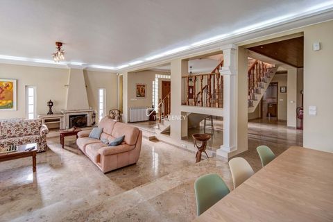 Villa i Almada, Setubal, Almada - € 1.250.000 | Ref: TAPT01-1402_CH - foto 24