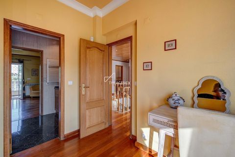 Villa i Almada, Setubal, Almada - € 1.250.000 | Ref: TAPT01-1402_CH - foto 36
