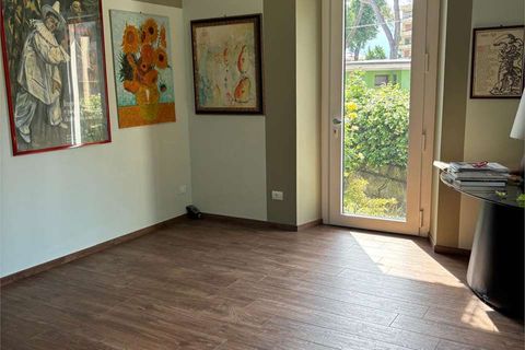 Rækkehus i Verbania, Verbano Cusio Ossola, Verbania - € 500.000 | Ref: V000880 - foto 17