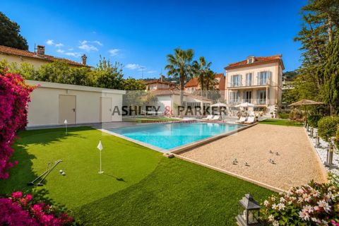 Villa i Golfe-Juan, Alpes-Maritimes, Golfe-Juan - € 3.200.000 | Ref: RP3074 - foto 2
