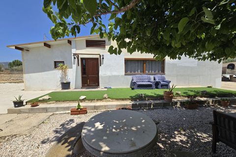 Villa i Sax, Alicante, Sax - € 229.995 | Ref: IVD13814 - foto 1