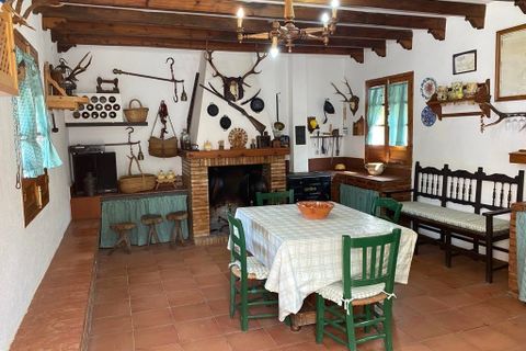 Villa i Baena, Cordoba, Baena - € 235.000 | Ref: AI-Riverside Haven - foto 3