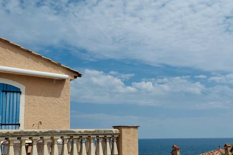Villa i Saint-Raphaël, Var, Saint-Raphaël - € 1.397.000 | Ref: DT6241 - foto 2