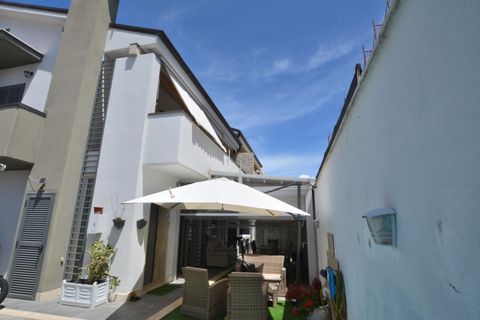 Villa i Guidonia Montecelio, Rome, Guidonia Montecelio - € 315.000 | Ref: eli32 - foto 5