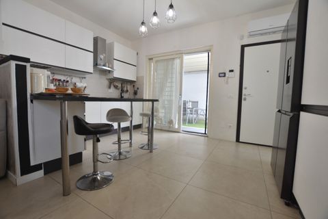 Villa i Guidonia Montecelio, Rome, Guidonia Montecelio - € 315.000 | Ref: eli32 - foto 14