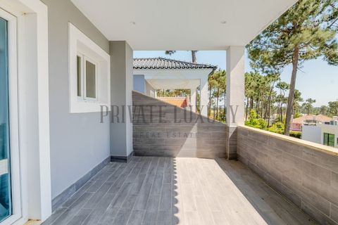 Villa a Almada, Setubal, Almada - € 2.650.000 | Ref: 8813 - foto 27