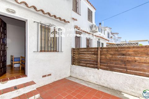 Villa i Empuriabrava, Gerona, Empuriabrava - € 249 000 | Ref: 3419 - foto 34