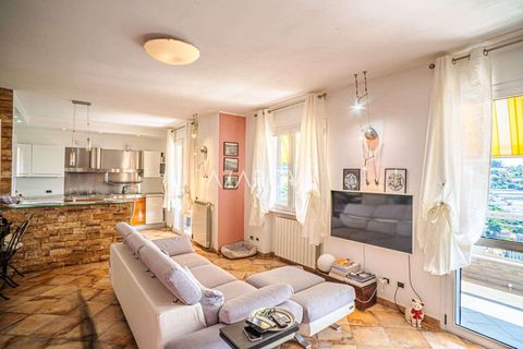Villa a Sanremo, Imperia, Sanremo - € 495.000 | Ref: 5848 - foto 4