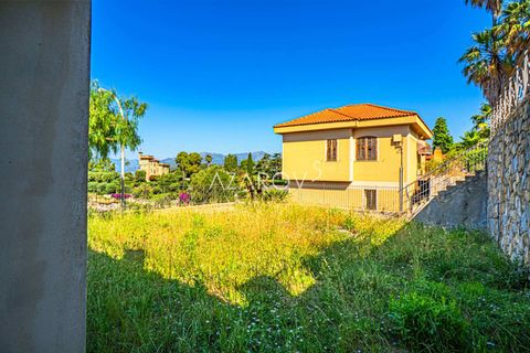 Villa a Bordighera, Imperia, Bordighera - € 1.250.000 | Ref: 5849 - foto 8