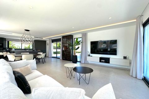 Villa i Denia, Alicante, Denia - € 1.795.000 | Ref: xbl7750 - foto 14