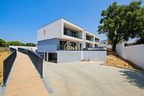 Rækkehus i Cascais, Lisbon, Cascais - € 1.350.000 | Ref: ONE451728-3 - foto 2