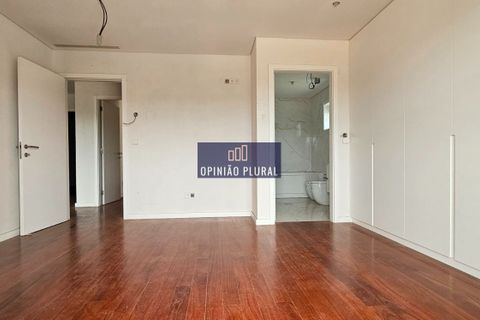 Villa i Gondomar, Porto, Gondomar - € 700.000 | Ref: JS512LT10 - foto 8