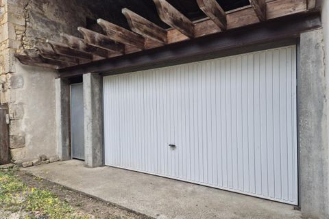 Garaje en Ruffec, Charente, Ruffec - € 28.800 | Ref: 245_FLR-0024656 - photo 1