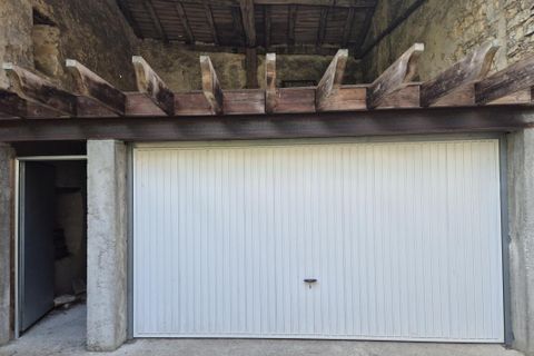 Garaje en Ruffec, Charente, Ruffec - € 28.800 | Ref: 245_FLR-0024656 - photo 3