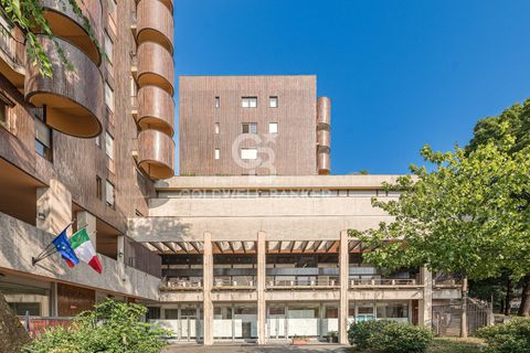Erhvervsejendom i Monza, Monza and Brianza, Monza - € 510.000 | Ref: CBI154-2209-74 - foto 1