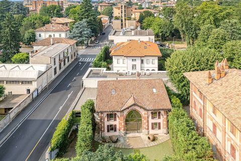 Villa a Monza, Monza and Brianza, Monza - € 1.690.000 | Ref: CBI154-2990-76 - foto 3