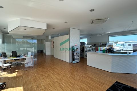 Erhvervsejendom i Bari, Bari, Bari - € 1.590.000 | Ref: 11948/2025 - foto 5