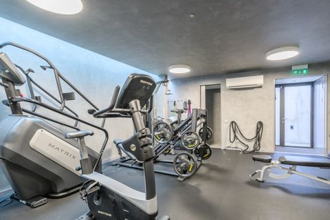 Villa a Porto, Porto, Porto - € 2.200.000 | Ref: 127/25 - foto 2