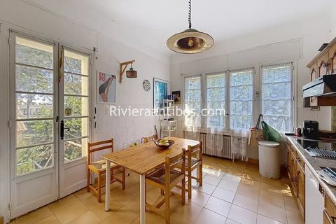 Villa i Antibes, Alpes-Maritimes, Antibes - € 1.895.000 | Ref: 86018760 - foto 8