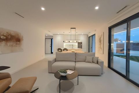 Villa i Ciudad Quesada, Alicante, Ciudad Quesada - € 690.000 | Ref: 012 - foto 2