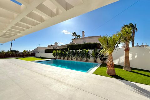 Villa i Ciudad Quesada, Alicante, Ciudad Quesada - € 879.000 | Ref: 144 - foto 40
