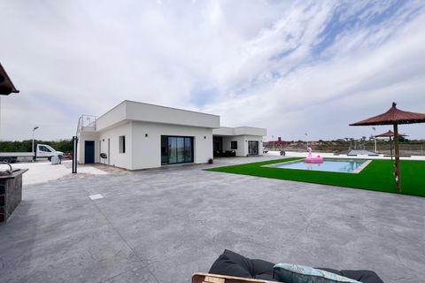 Villa a Ciudad Quesada, Alicante, Ciudad Quesada - € 1.300.000 | Ref: 029 - foto 32