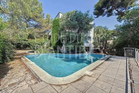 Villa i Antibes, Alpes-Maritimes, Antibes - € 2.000.000 | Ref: 86041704 - foto 2