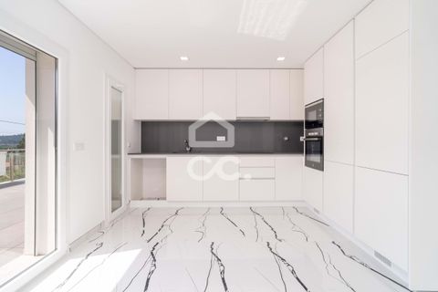 Villa i Coimbra, Coimbra, Coimbra - € 420.000 | Ref: 385/M/00896 - foto 2